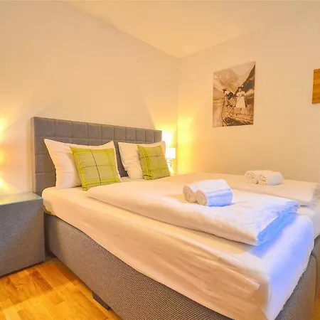 Konstanzia By Alpen Apartment Zell am See